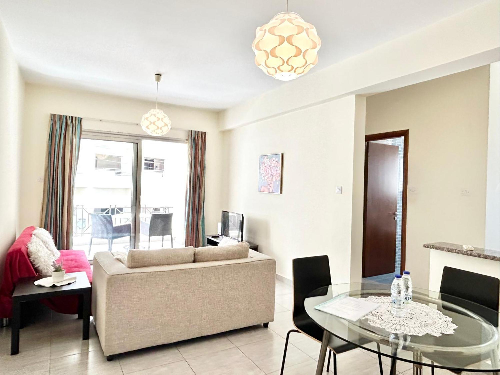 Sun Julz Apartments On The Beach Pafos Zewnętrze zdjęcie
