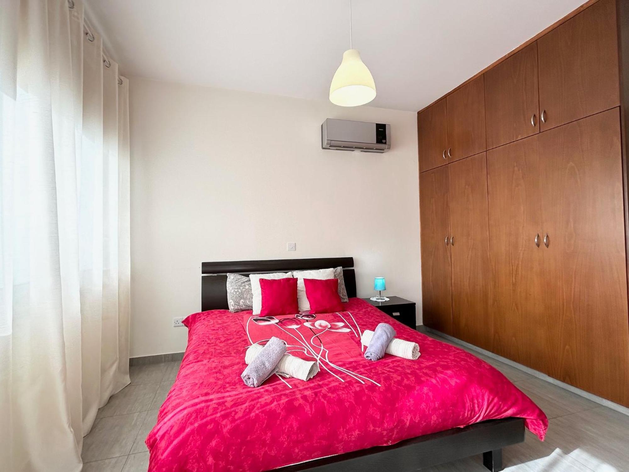 Sun Julz Apartments On The Beach Pafos Zewnętrze zdjęcie