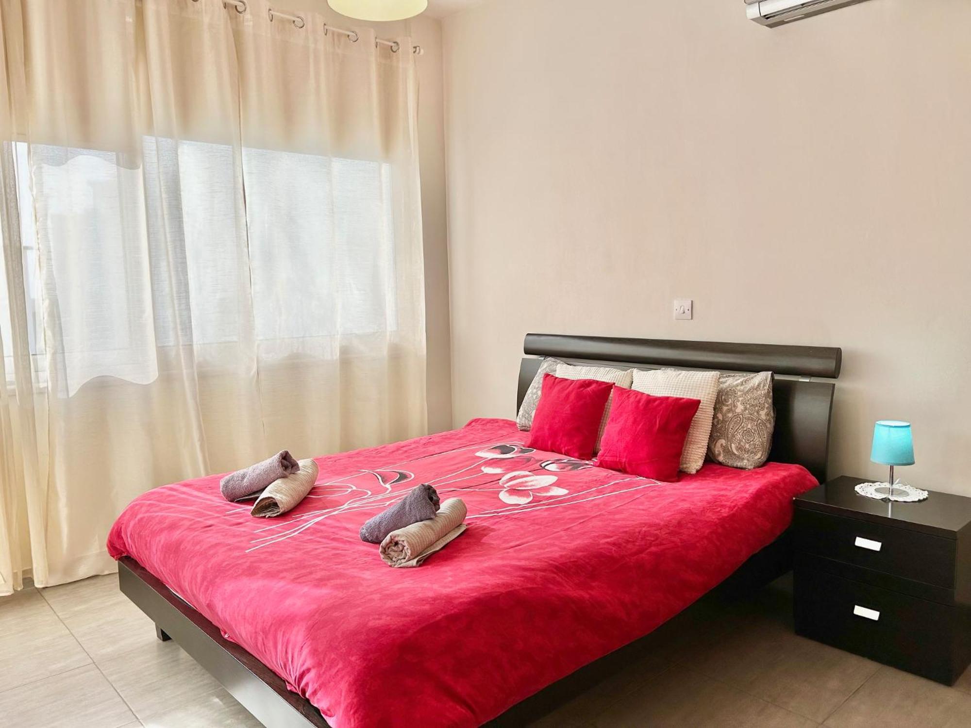 Sun Julz Apartments On The Beach Pafos Zewnętrze zdjęcie