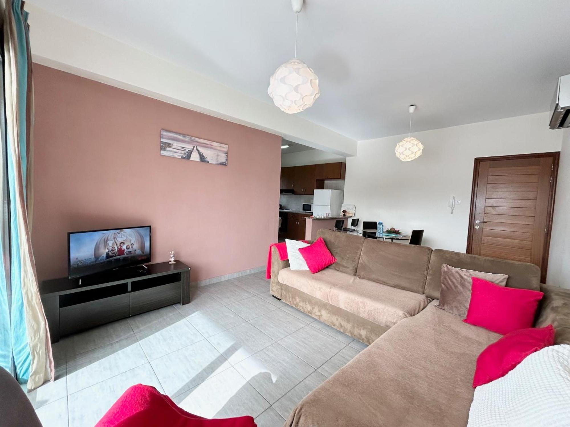 Sun Julz Apartments On The Beach Pafos Zewnętrze zdjęcie